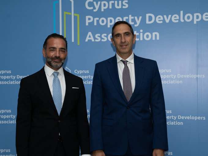 &Upsilon;&pi;&omicron;&upsilon;&rho;&gamma;ό&sigmaf; &Epsilon;&sigma;&omega;&tau;&epsilon;&rho;&iota;&kappa;ώ&nu;: &Alpha;&delta;&epsilon;&iota;&omicron;&delta;&omicron;&tau;ή&theta;&eta;&kappa;&alpha;&nu; 3.000 &kappa;&alpha;&tau;&omicron;&iota;&kappa;ί&epsilon;&sigmaf; &sigma;&epsilon; 40 &epsilon;&rho;&gamma;ά&sigma;&iota;&mu;&epsilon;&sigmaf; &eta;&mu;έ&rho;&epsilon;&sigmaf;, Property for sale or rent in Cyprus